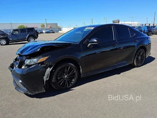 TOYOTA CAMRY SE NIGHTSHADE