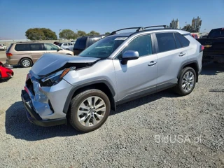 TOYOTA RAV4 XLE PREMIUM