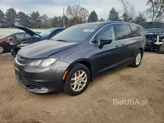 CHRYSLER PACIFICA TOURING