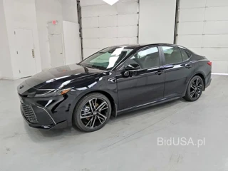 TOYOTA CAMRY XSE