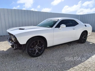 DODGE CHALLENGER SXT