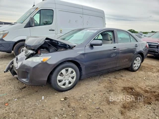 TOYOTA CAMRY HYBRID