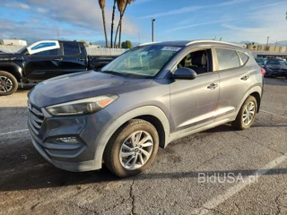 HYUNDAI TUCSON SE