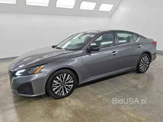NISSAN ALTIMA SV