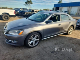VOLKSWAGEN PASSAT SE