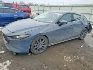 MAZDA 3 PREMIUM
