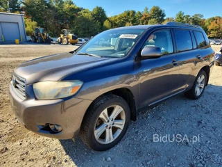 TOYOTA HIGHLANDER SPORT