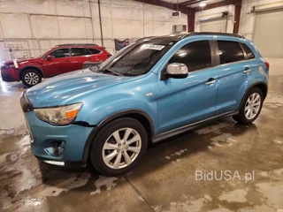 MITSUBISHI OUTLANDER SPORT SE