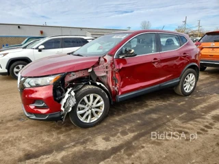 NISSAN ROGUE SPORT S