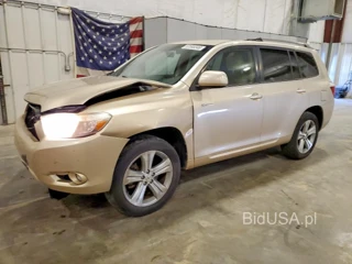 TOYOTA HIGHLANDER SPORT