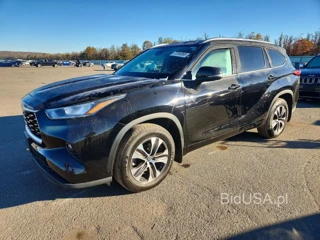 TOYOTA HIGHLANDER XLE