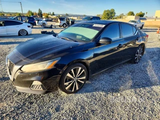 NISSAN ALTIMA SR