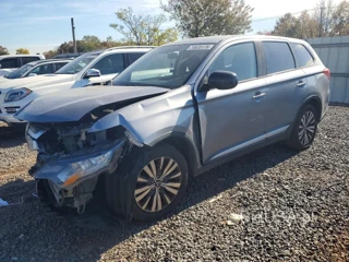 MITSUBISHI OUTLANDER ES