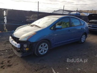 TOYOTA PRIUS BASE