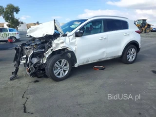KIA SPORTAGE LX
