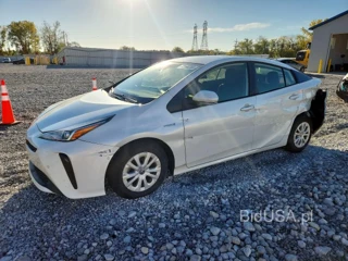 TOYOTA PRIUS LE