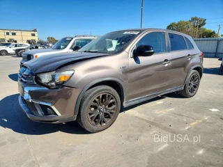 MITSUBISHI OUTLANDER SPORT ES