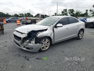VOLVO S60 T5