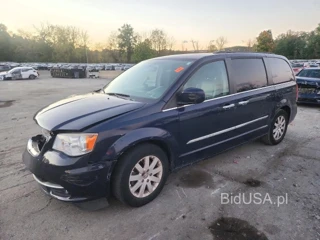 CHRYSLER TOWN & COUNTRY TOURING