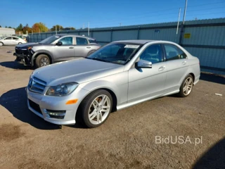 MERCEDES-BENZ C 300 4MATIC
