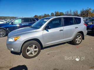 TOYOTA RAV4 BASE