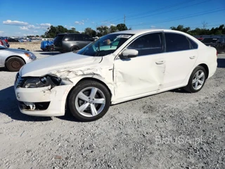 VOLKSWAGEN PASSAT S