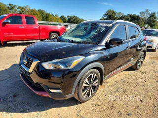 NISSAN KICKS SR