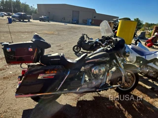 HARLEY-DAVIDSON FLHT