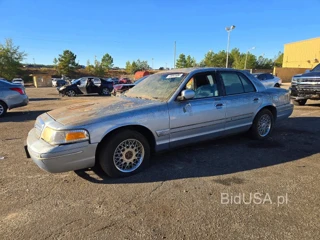 FORD CROWN VICTORIA LX