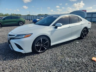 TOYOTA CAMRY XSE