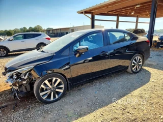 NISSAN VERSA SR