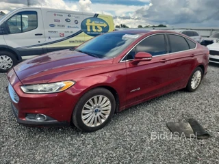 FORD FUSION SE HYBRID