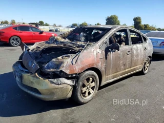 TOYOTA PRIUS BASE