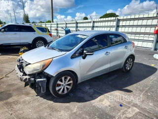 KIA RIO 5-DOOR EX