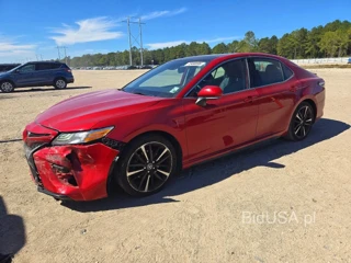 TOYOTA CAMRY XSE