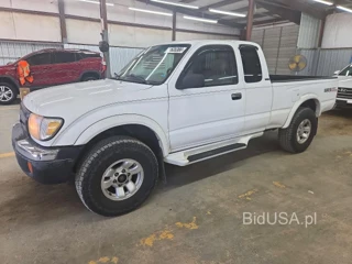 TOYOTA TACOMA BASE