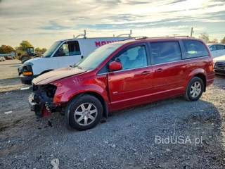 CHRYSLER TOWN & COUNTRY TOURING