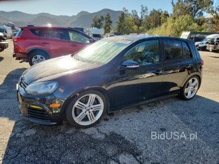 VOLKSWAGEN GOLF R