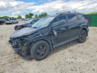 TOYOTA RAV4 LE