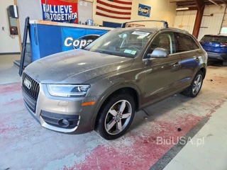 AUDI Q3 PREMIUM PLUS