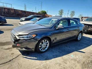 FORD FUSION TITANIUM PHEV