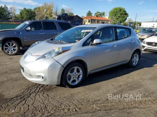 NISSAN LEAF S