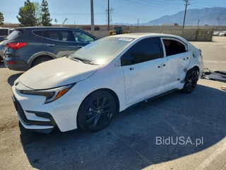 TOYOTA COROLLA HYBRID SE