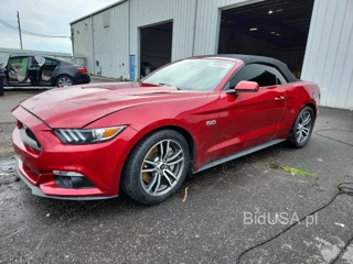 FORD MUSTANG GT
