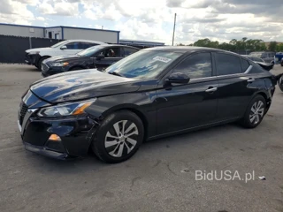 NISSAN ALTIMA S
