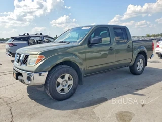 NISSAN FRONTIER SE