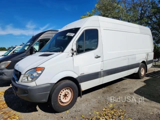 MERCEDES-BENZ SPRINTER 2500