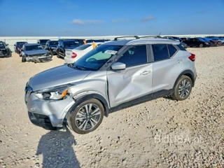 NISSAN KICKS SV