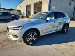 VOLVO XC60 T5 MOMENTUM