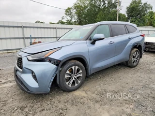 TOYOTA HIGHLANDER XLE